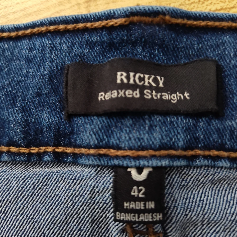 True Religion Men's Ricky Relaxed Straight Jeans Size 42 X 31.5